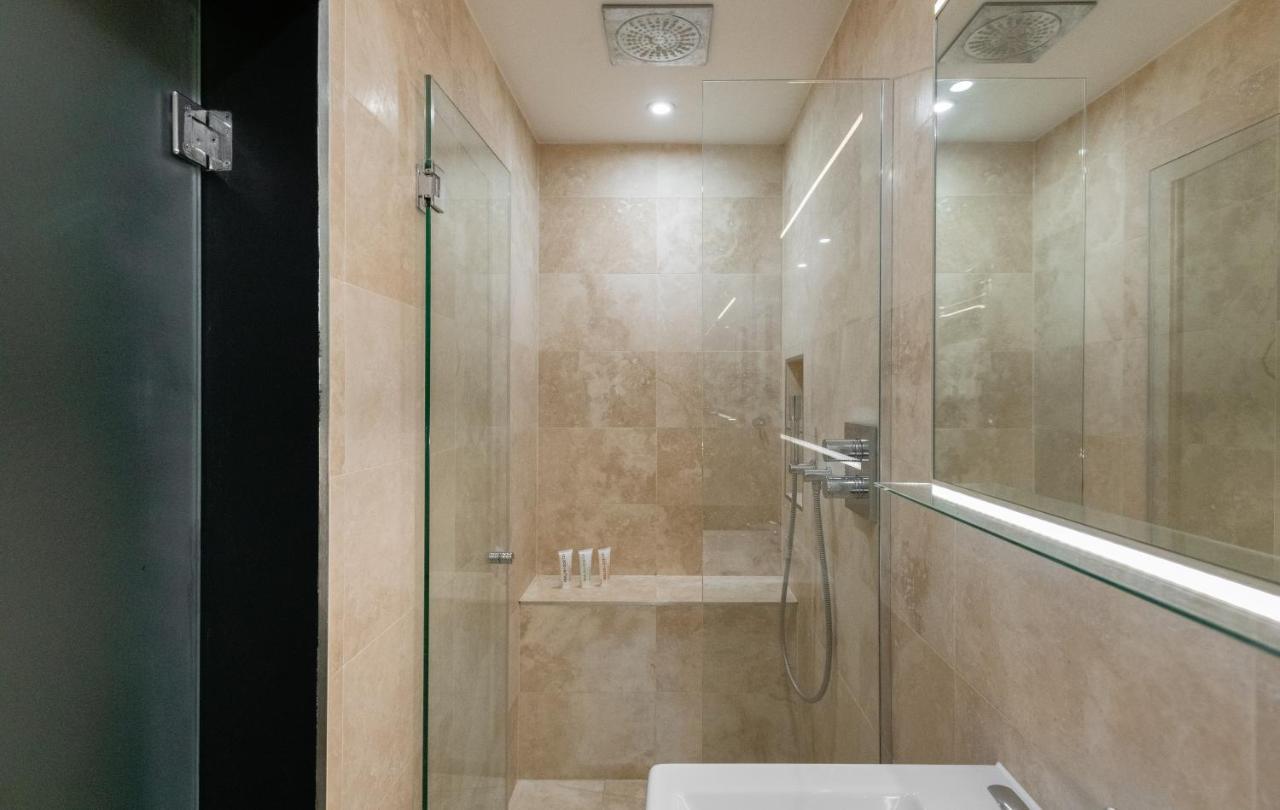 The Heart Of Shepherds Bush - Modern 2Bdr Apartment With Garden London Bagian luar foto
