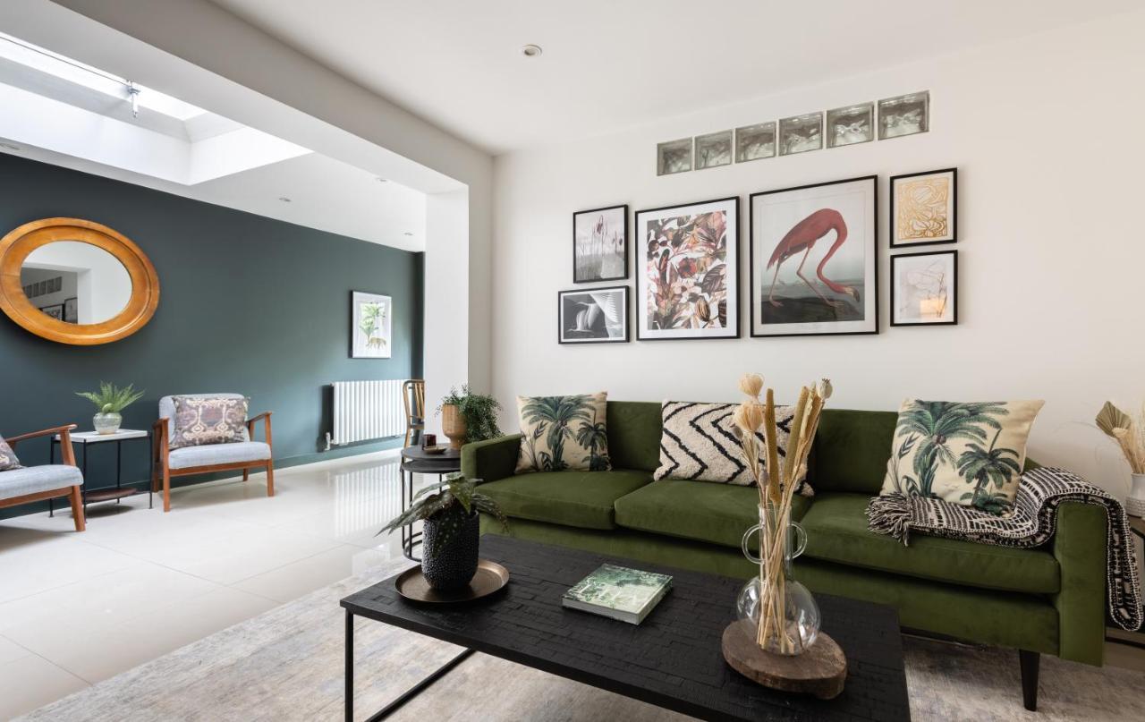 The Heart Of Shepherds Bush - Modern 2Bdr Apartment With Garden London Bagian luar foto