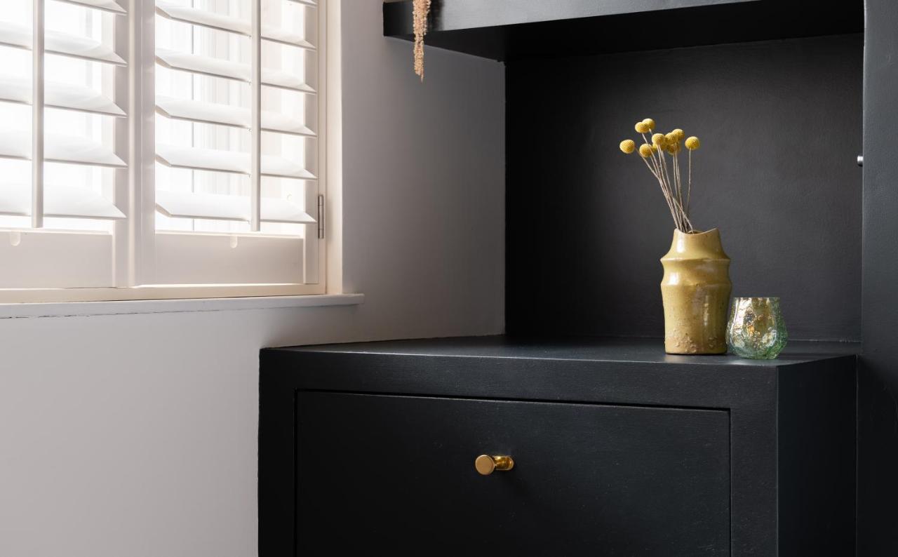 The Heart Of Shepherds Bush - Modern 2Bdr Apartment With Garden London Bagian luar foto